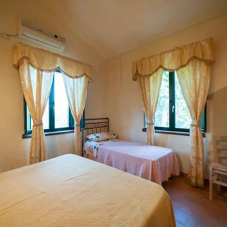 Dimora Terrazza Sui Calanchi 3* 아트리
