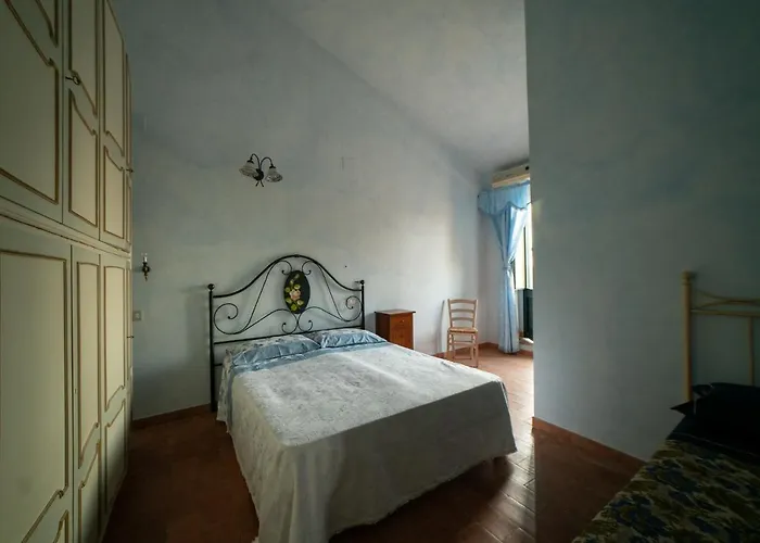 Affittacamere Dimora Terrazza Sui Calanchi